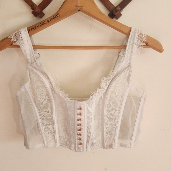 Victoria's Secret Other - Victorias Secret Dream Angels White Lace Corset Top Unlined XL Extra Large